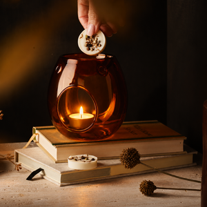 Wax Melt Workshop at Freckleface Farnham